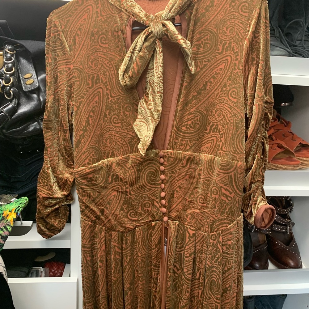 Unique vintage overcoat coat duster gold color velvet dress - Picture 3 of 7